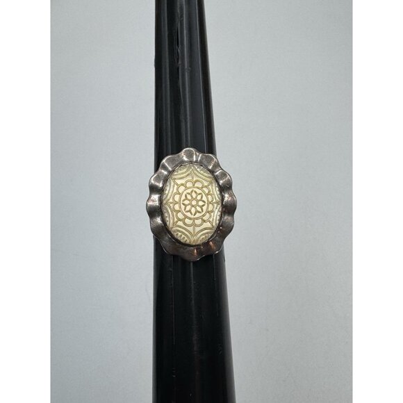 Vintage Carolyn Pollack size 6 Carved Mother of Pearl Sterling Silver Ring - Picture 10 of 13
